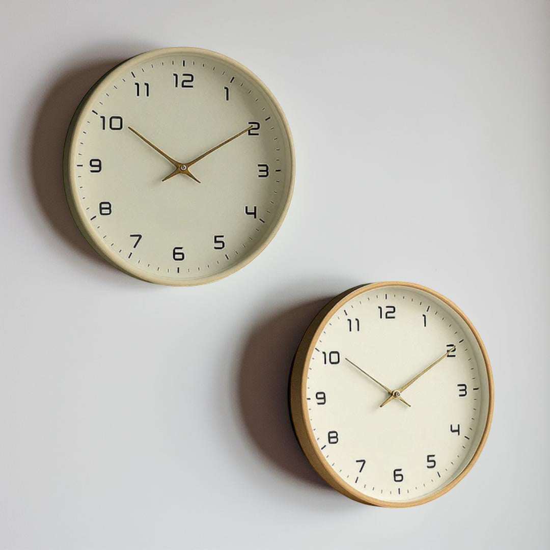 Reloj de pared de cuarzo silencioso con marco de madera minimalista