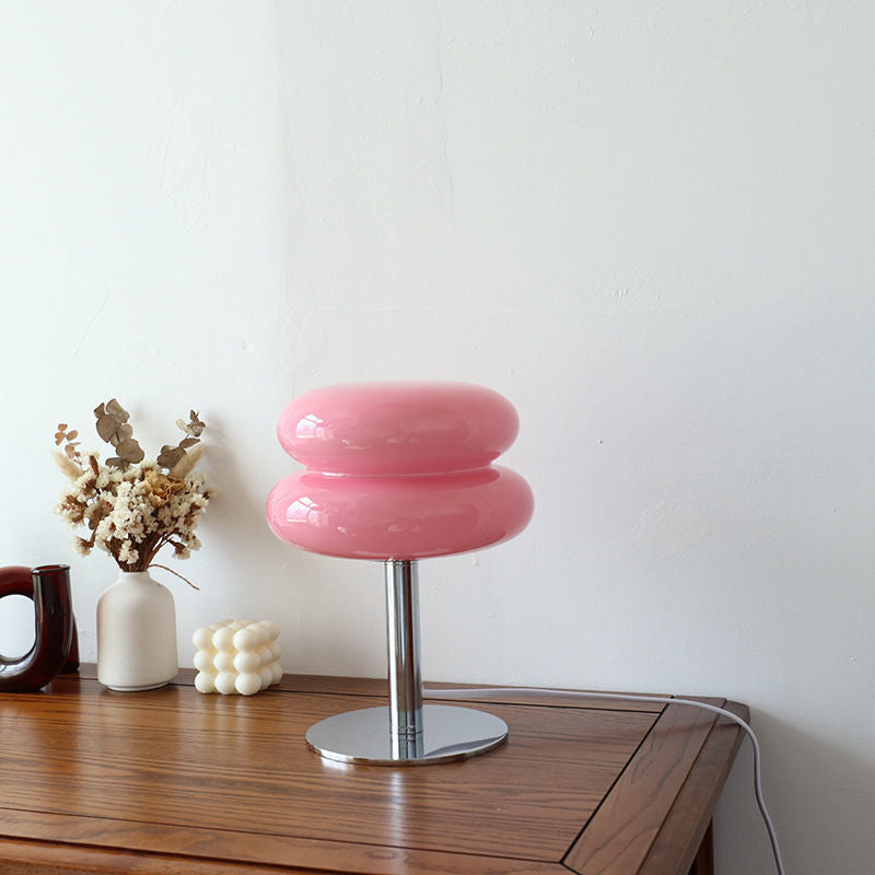 Lámpara de mesa escultural de cristal brillante con forma de huevo y pastel
