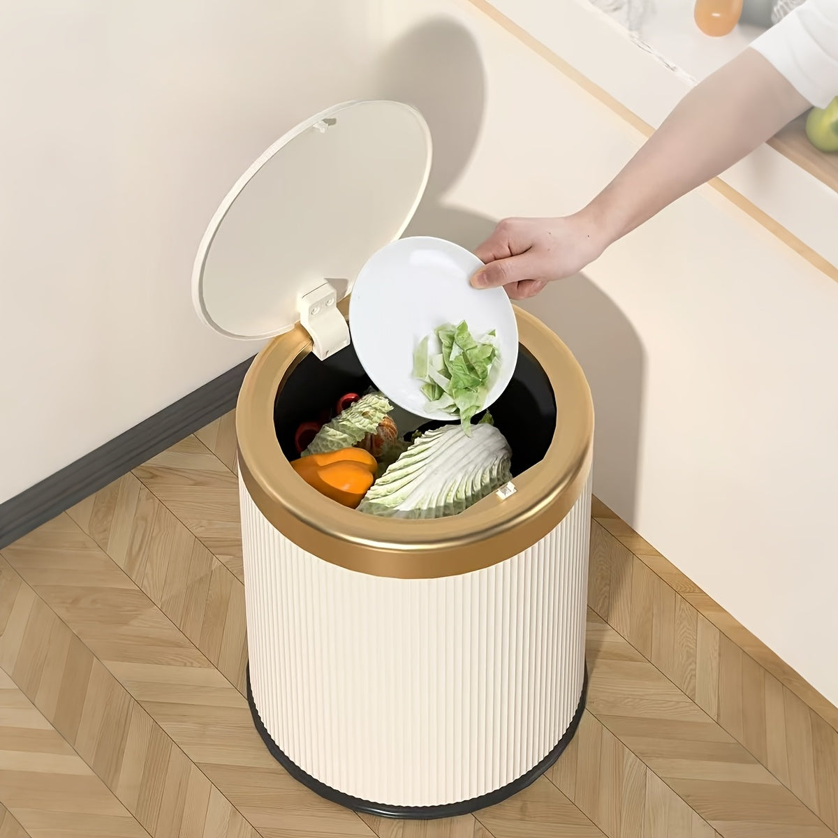Papelera ovalada elegante con acabado de pintura en polvo, tapa a presión y doble cubo interior
