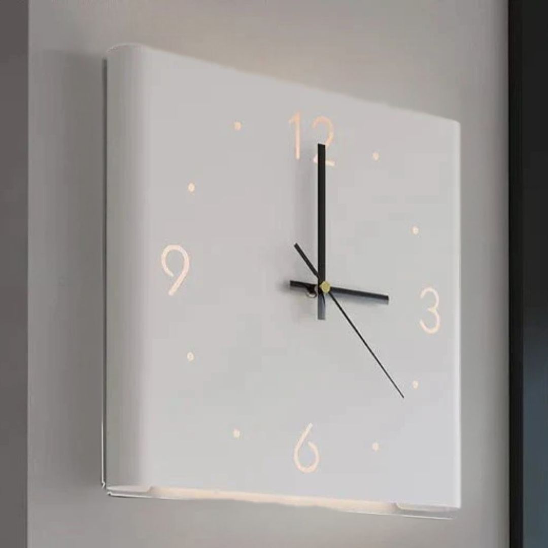 Reloj de pared cuadrado minimalista iluminado de hierro, silencioso y de doble cara