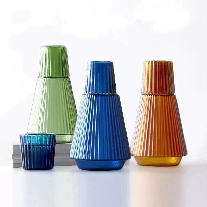 Juego de jarra de agua de vidrio de borosilicato plisado con vasos apilables