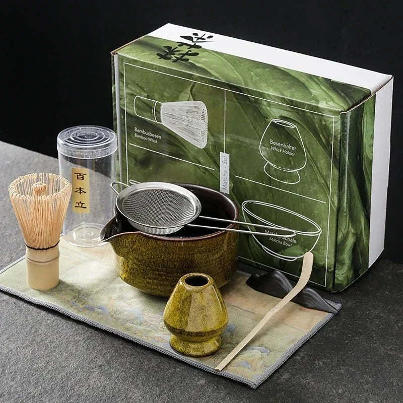 Juego de matcha de cerámica inspirado en Japón con bambú