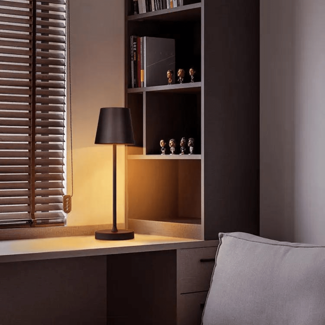 Lámpara de mesa moderna de aluminio metálico, recargable, táctil, regulable e inalámbrica