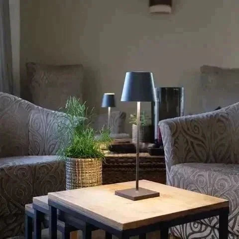 Lámpara de mesa moderna de aluminio metálico, recargable, táctil, regulable e inalámbrica