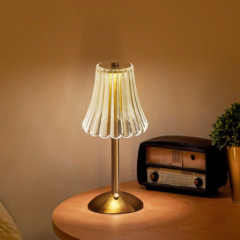 Lámpara de mesa retro recargable con pantalla de cristal, aluminio cepillado y control táctil
