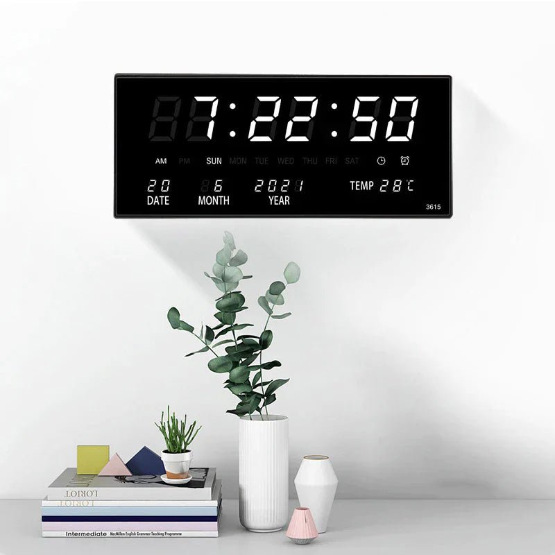 Reloj de pared digital multifuncional de vidrio espejado e iluminado con alarma