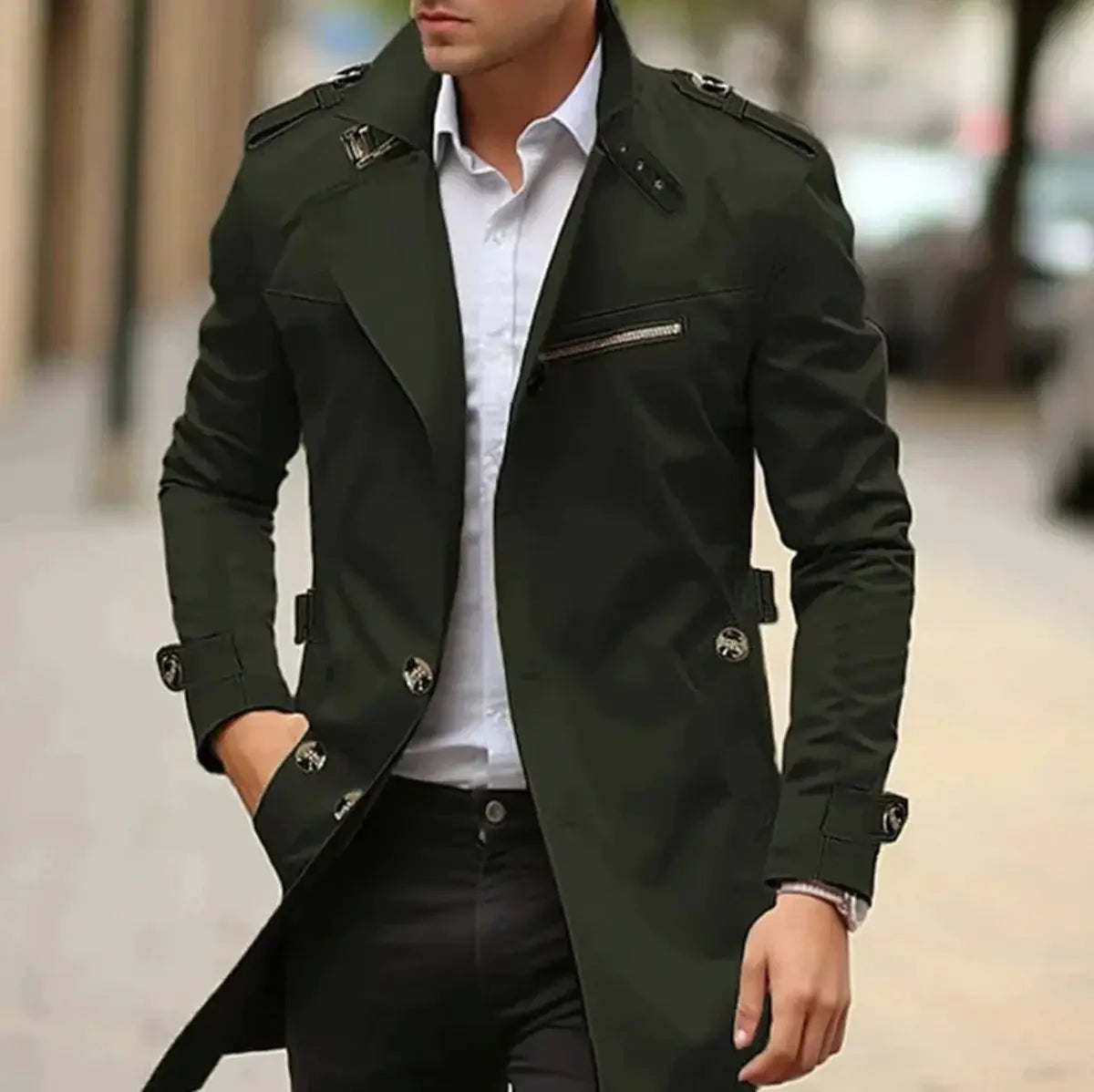 Chaqueta tipo gabardina de lana con cinturón y corte entallado para hombre