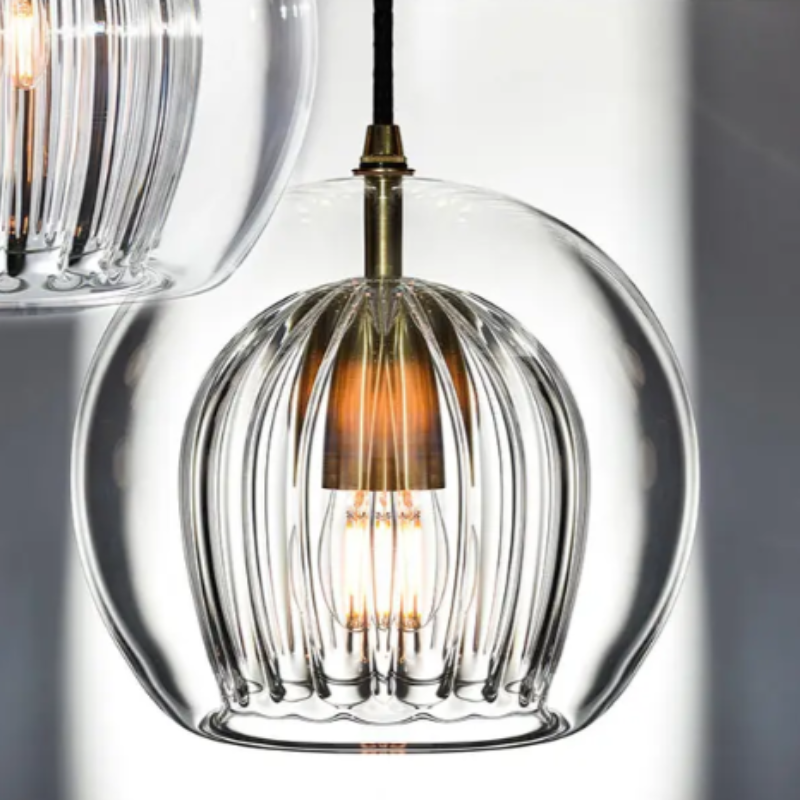 Lámpara colgante moderna y elegante de aluminio y vidrio con longitud ajustable