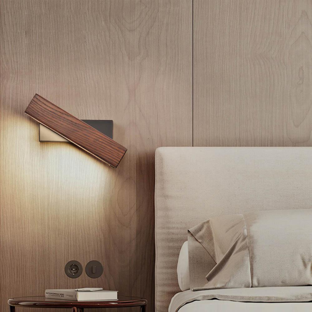 Aplique de pared de hierro y madera giratorio con ángulo ajustable