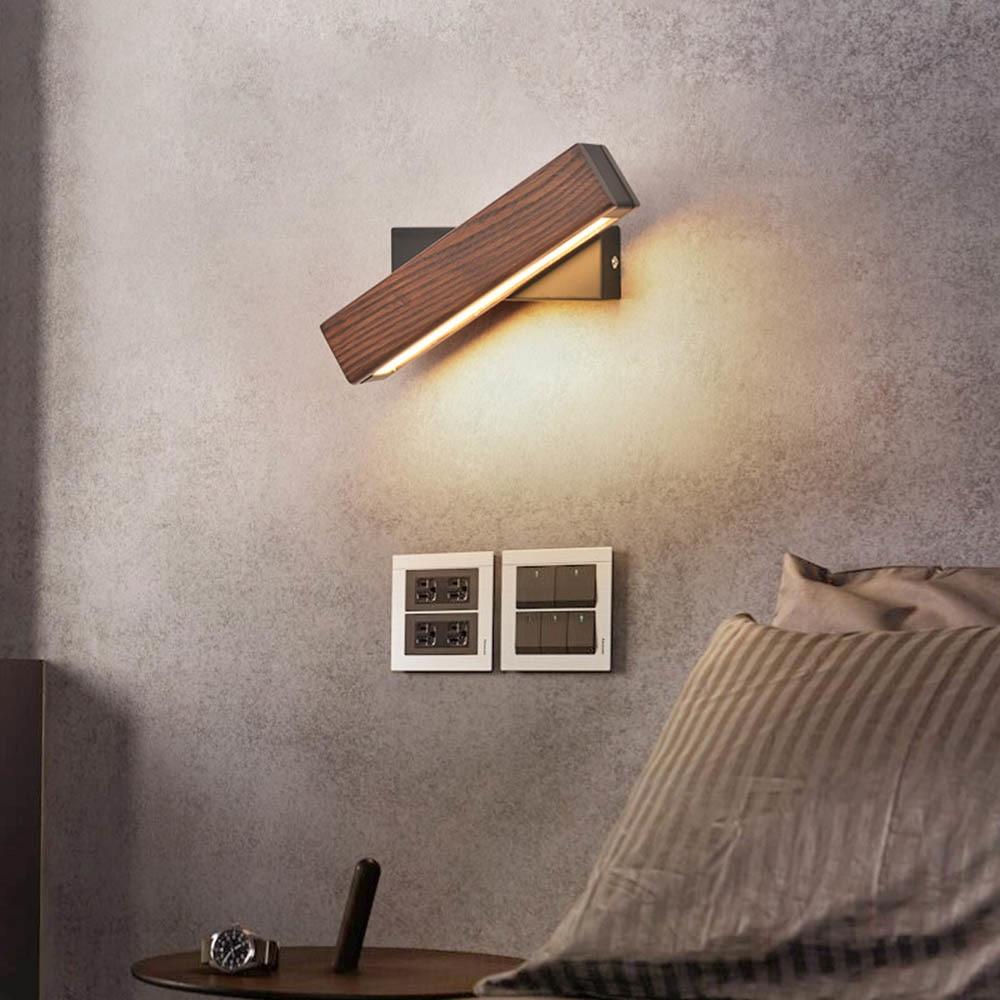 Aplique de pared de hierro y madera giratorio con ángulo ajustable