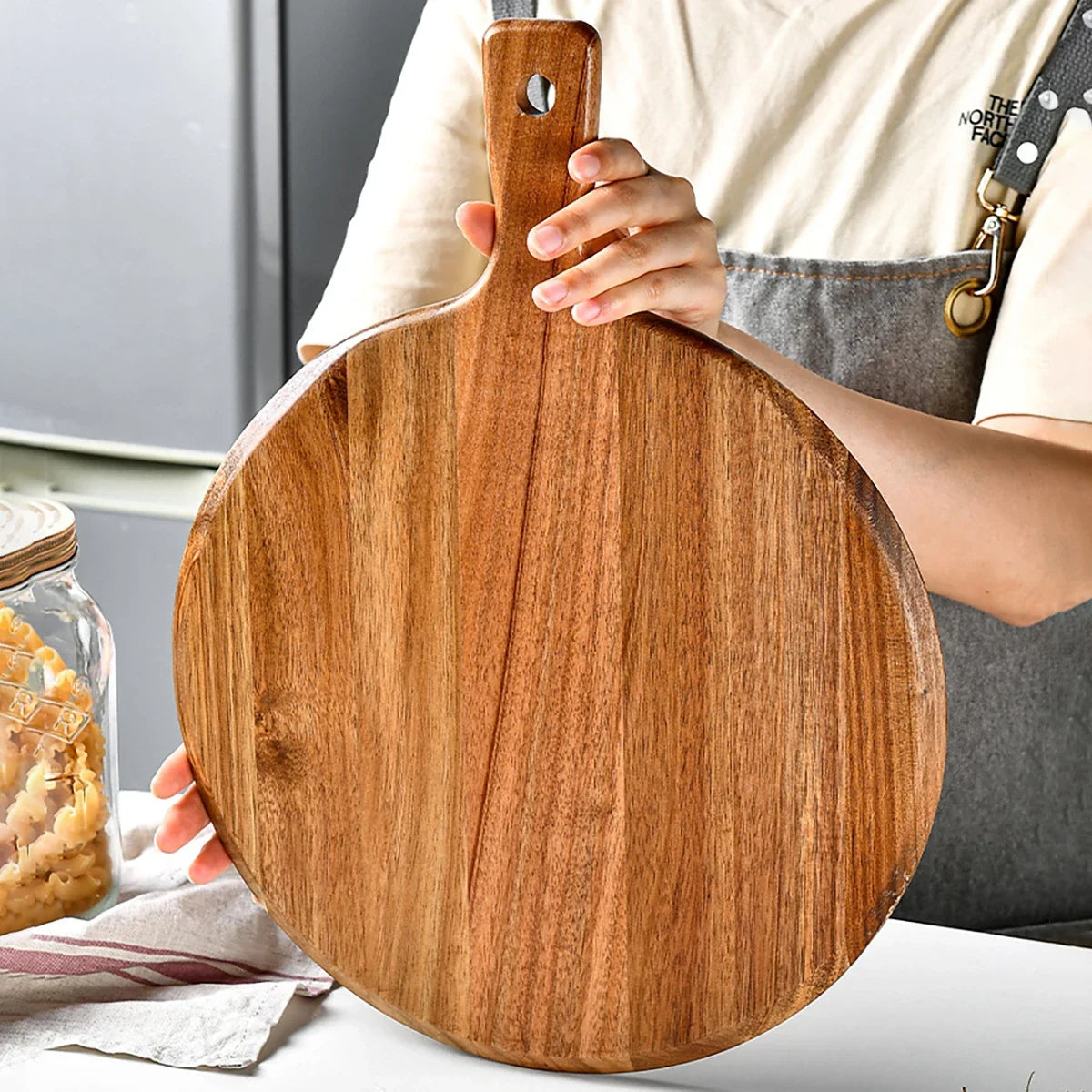 Tabla redonda de madera de acacia de veta natural para cortar y servir, con asa