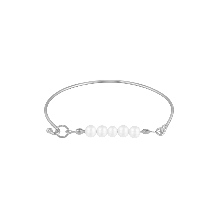Pulsera clásica de plata con delicado dije de perla