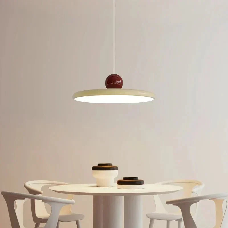 Lámpara colgante de metal y vidrio con forma de plato, estilo Bauhaus