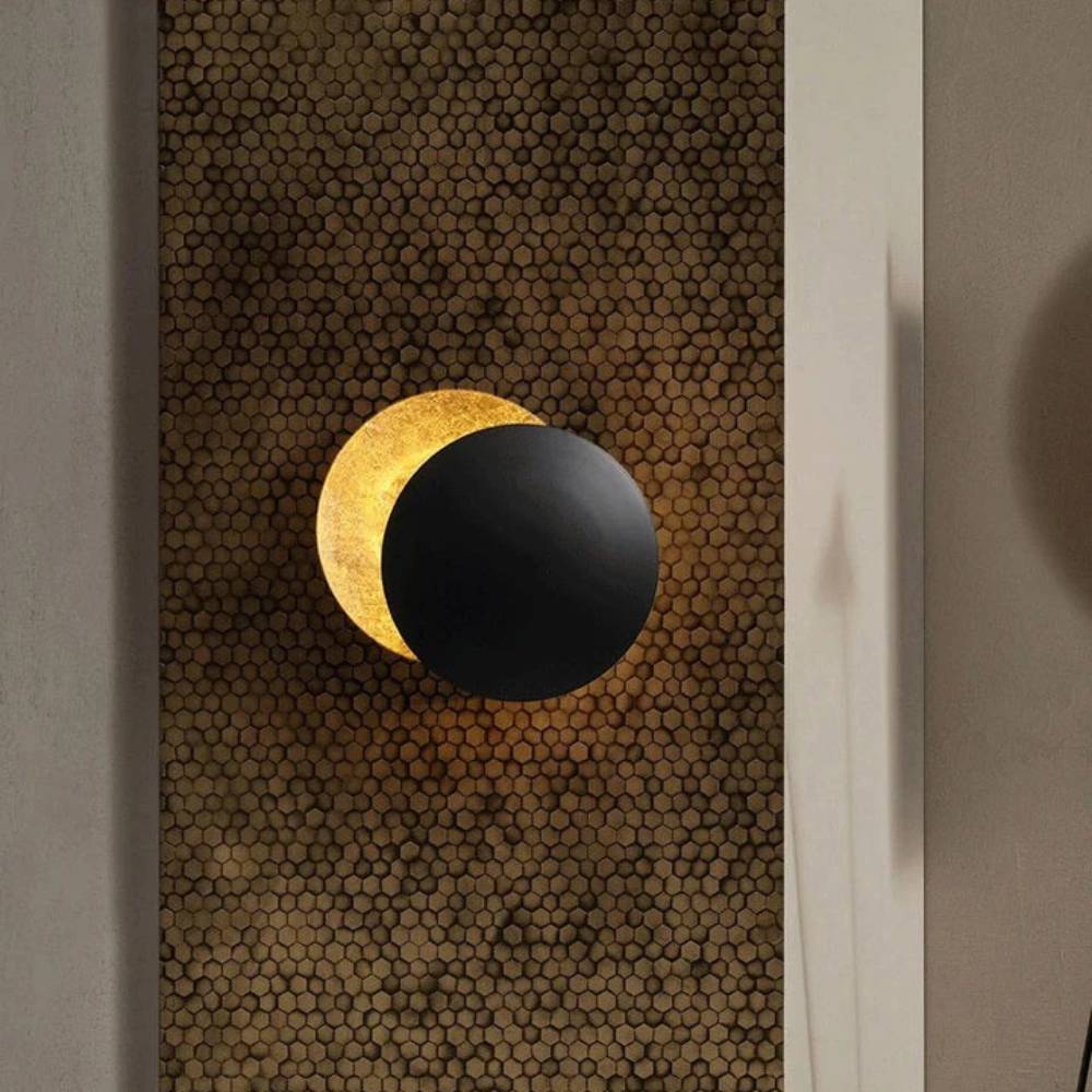 Lámpara de pared minimalista redonda con brillo de eclipse lunar