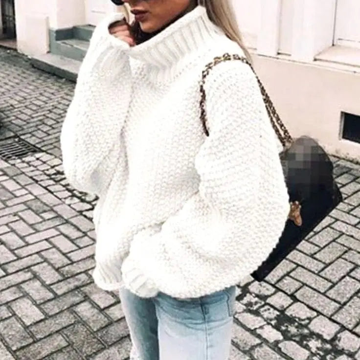 Jersey oversize de punto grueso para mujer con cuello alto