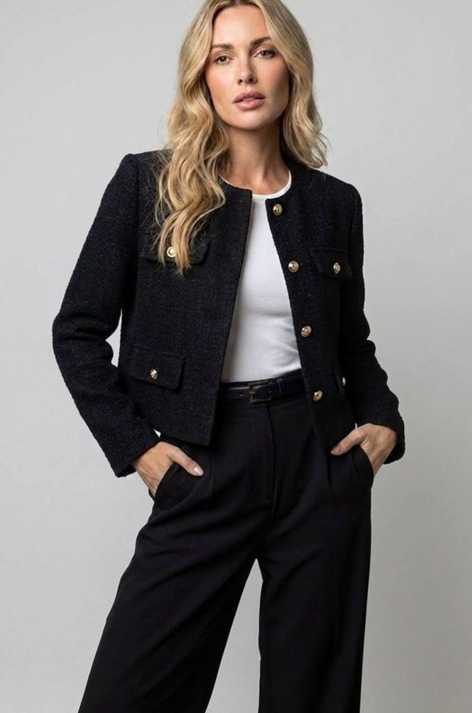 Blazer corto de tweed sin cuello para mujer con botones dorados y bolsillos con solapa
