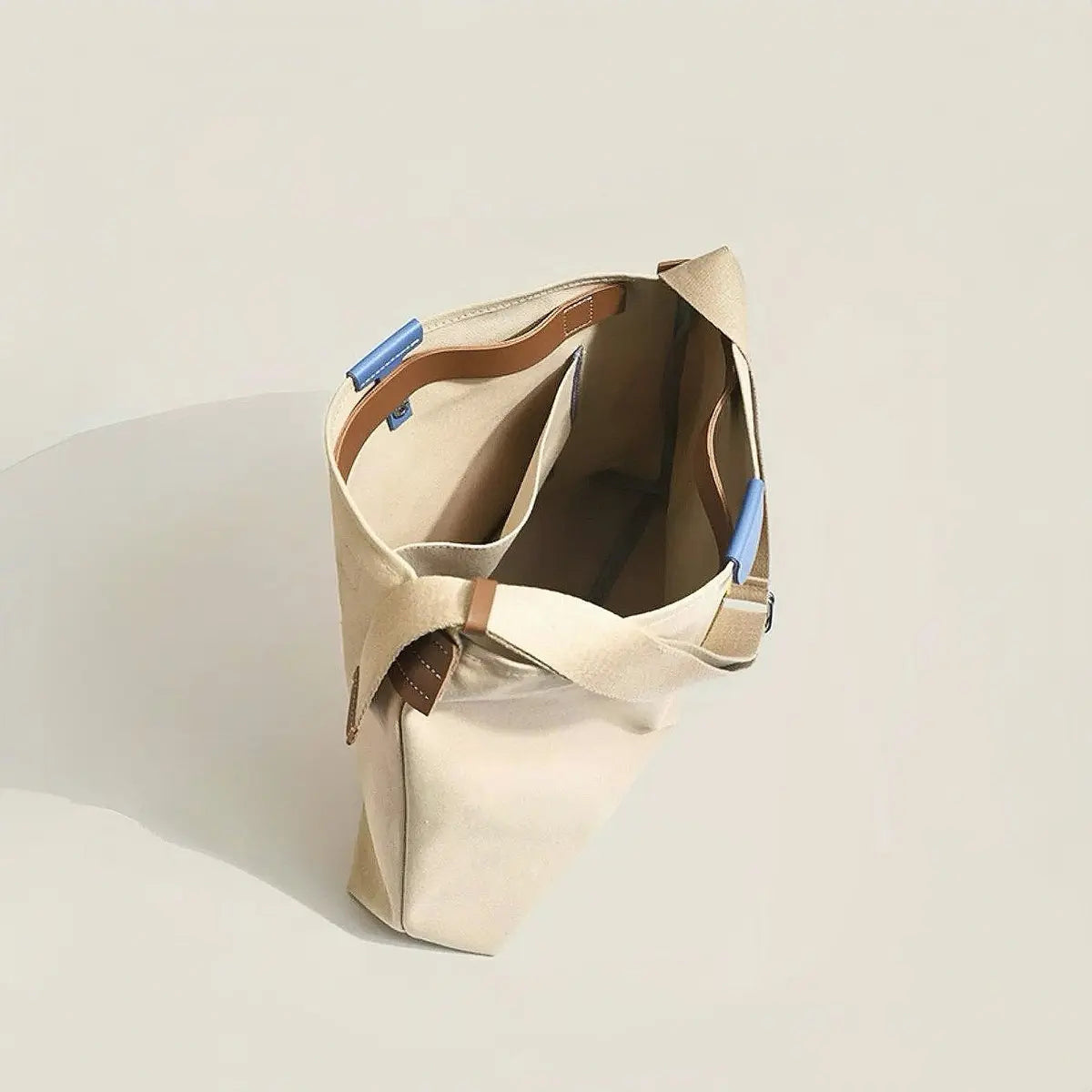 Bolso tote de lona para mujer con bloques de color, bolsillo de cuero PU y asa para el hombro