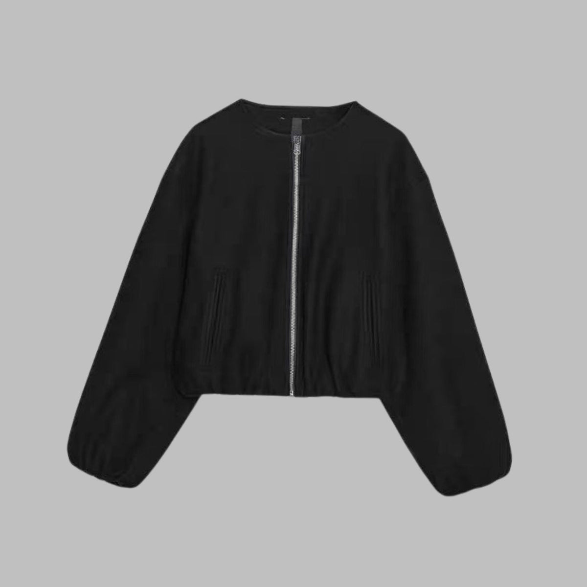 Chaqueta bomber corta para mujer sin cuello y con cremallera completa