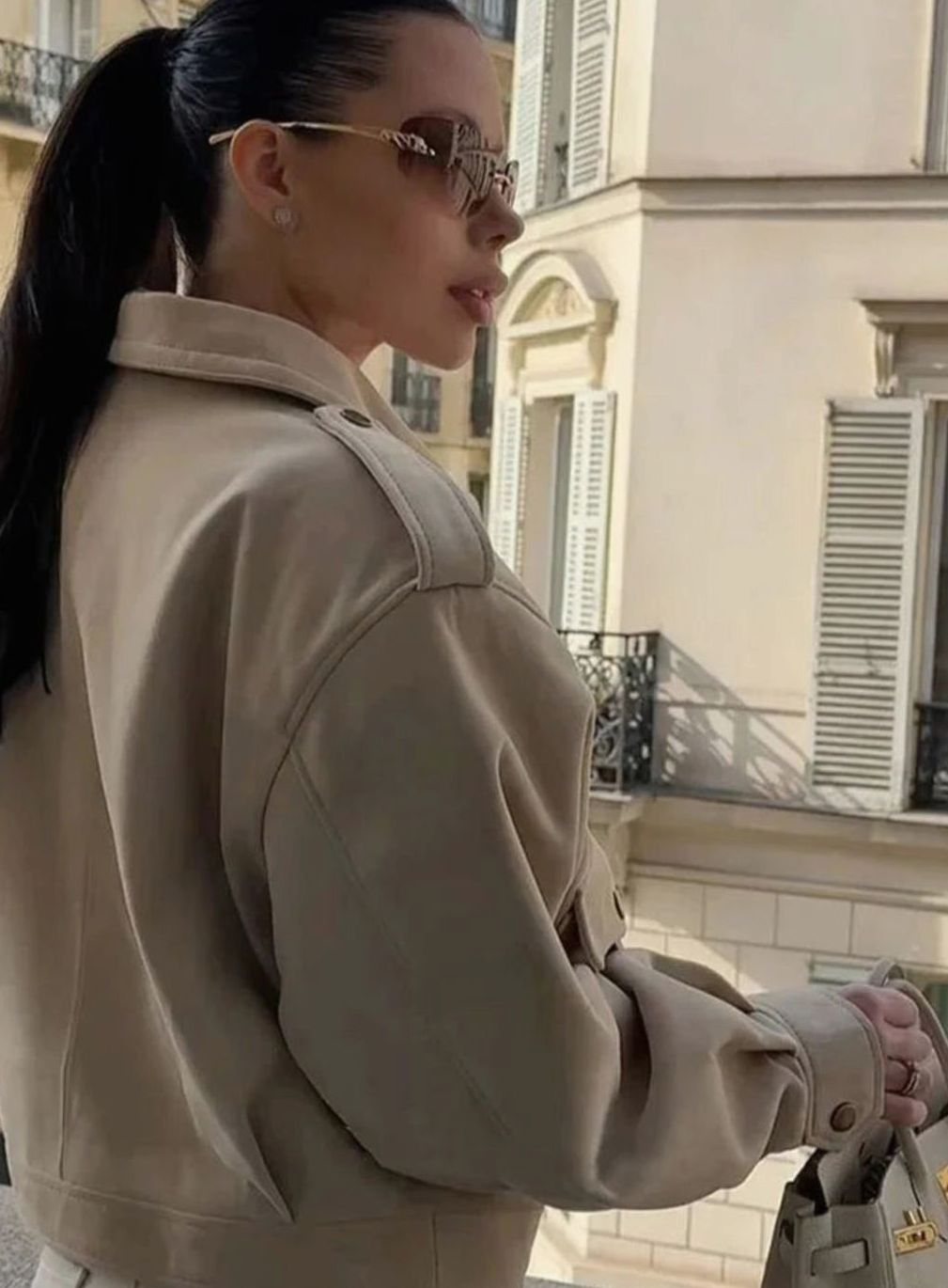 Blazer corto de ante sintético para mujer con cuello de solapa