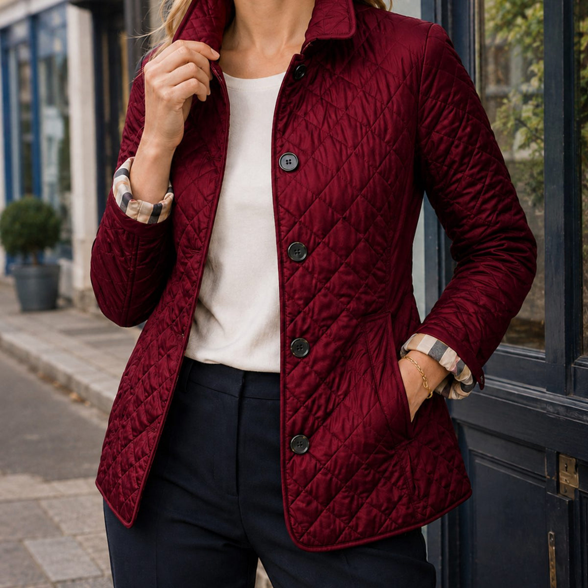 Chaqueta acolchada para mujer con patrón de rombos, botones delanteros y puños de cuadros
