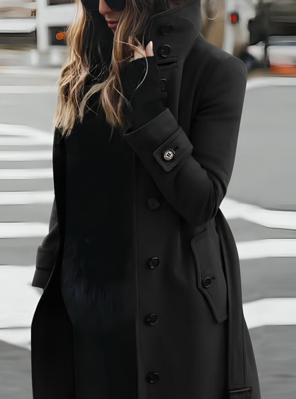 Gabardina larga cruzada para mujer con cinturón y cuello alto