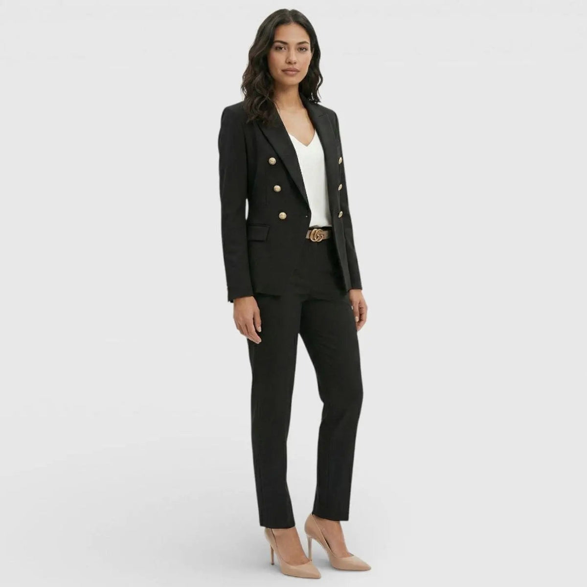 Conjunto de traje para mujer con blazer y pantalón entallados cruzados y botones dorados