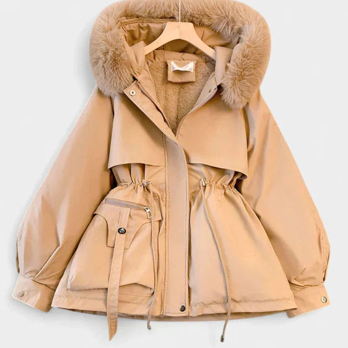 Chaqueta acolchada elegante de invierno de mujer con capucha de piel sintética y cintura ajustable con cordón
