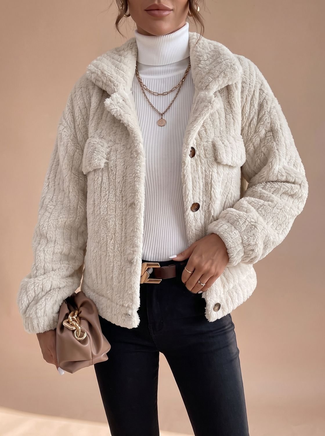 Rosie | Abrigo de peluche de piel sintética con botones, cuello y forro polar sherpa, para mujer
