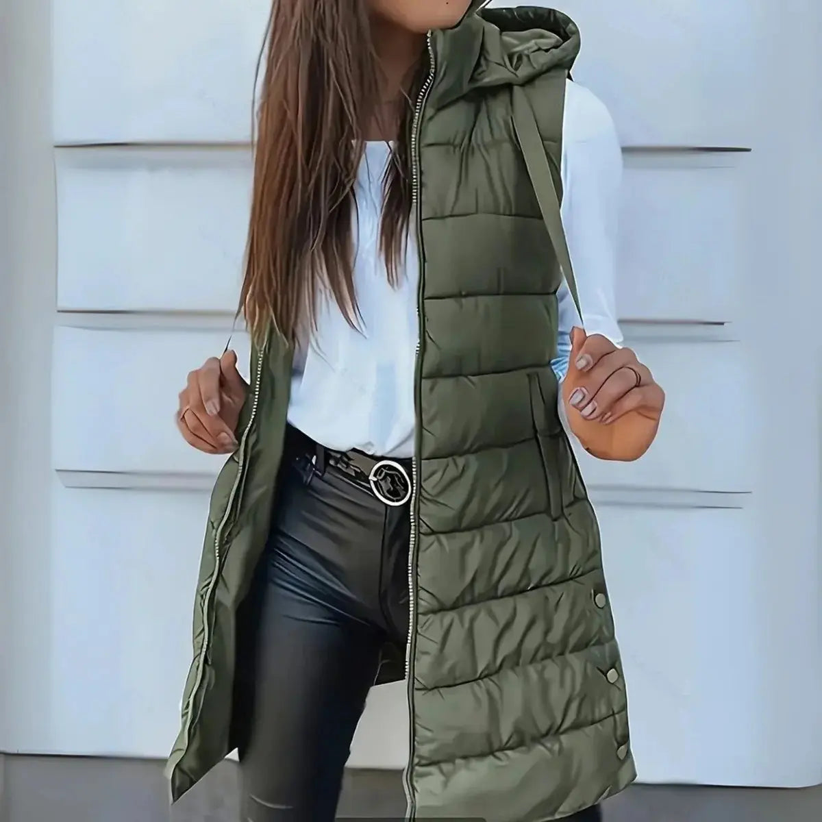 Chaleco largo acolchado sin mangas con capucha para mujer
