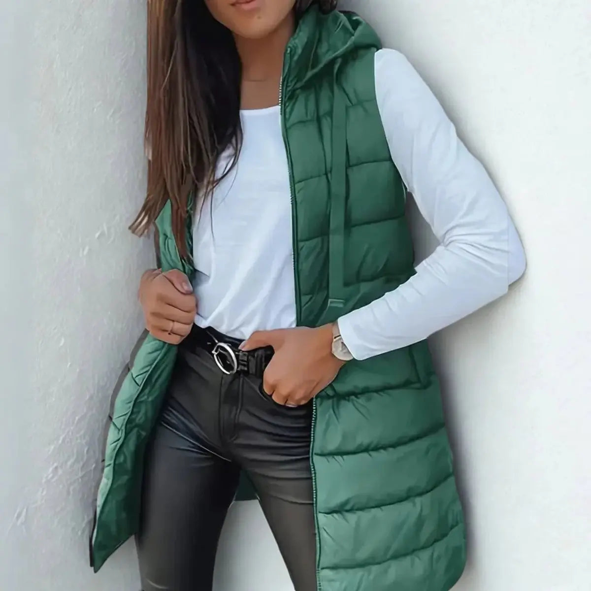 Chaleco largo acolchado sin mangas con capucha para mujer