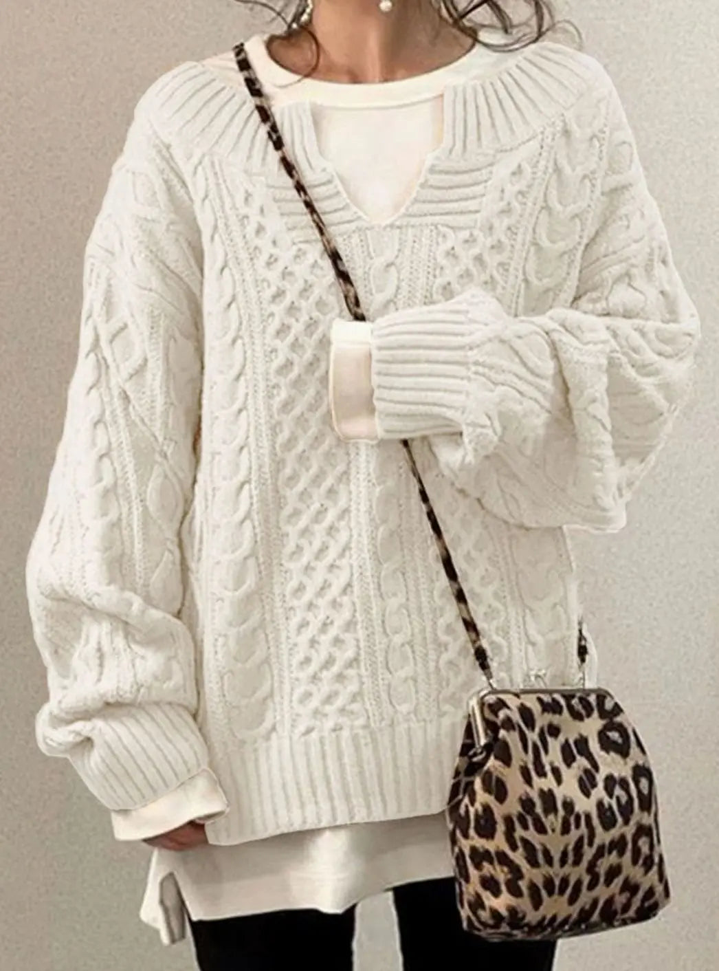 Suéter extragrande de punto trenzado con cuello de pico y jersey superpuesto para mujer