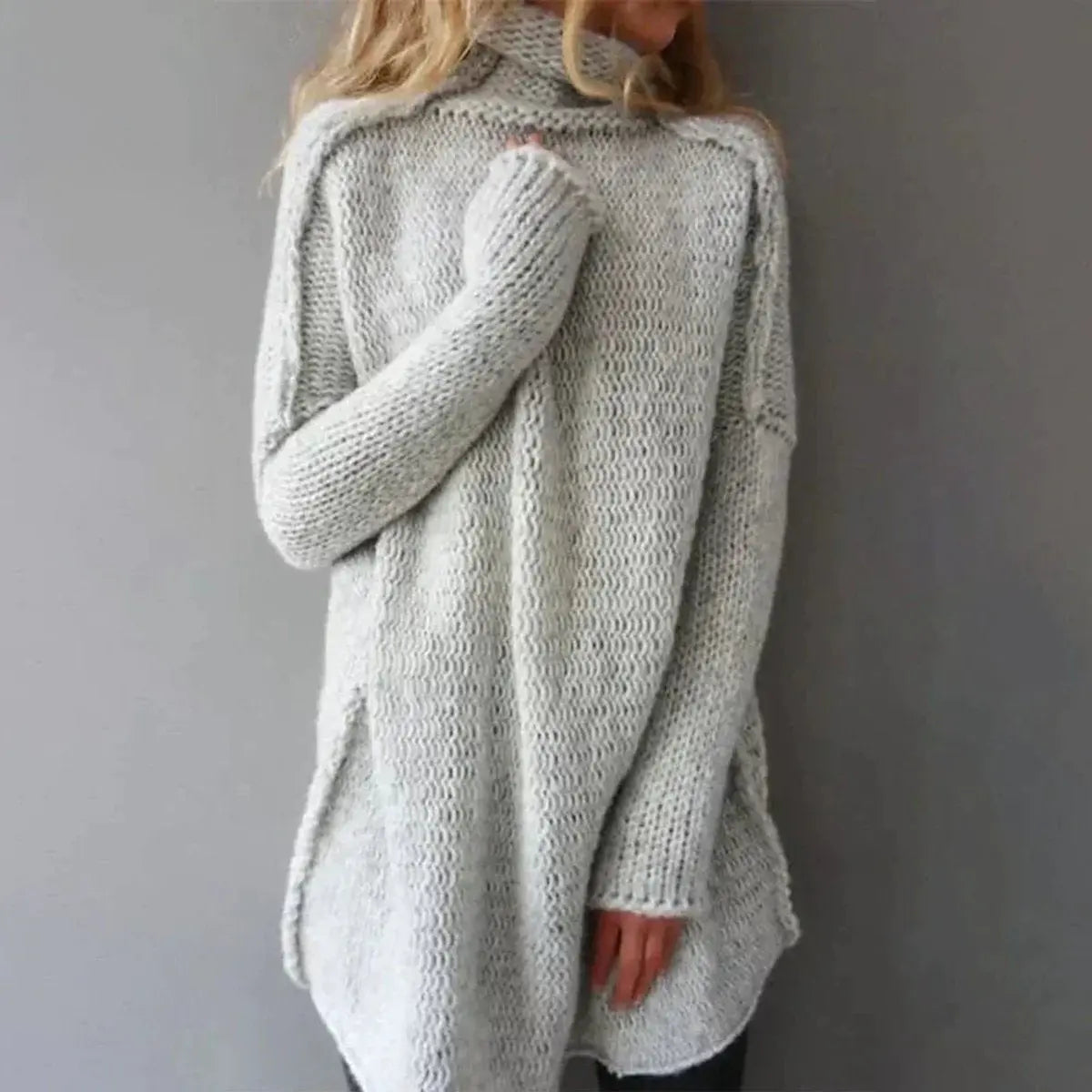 Suéter extragrande de punto grueso con cuello alto para mujer