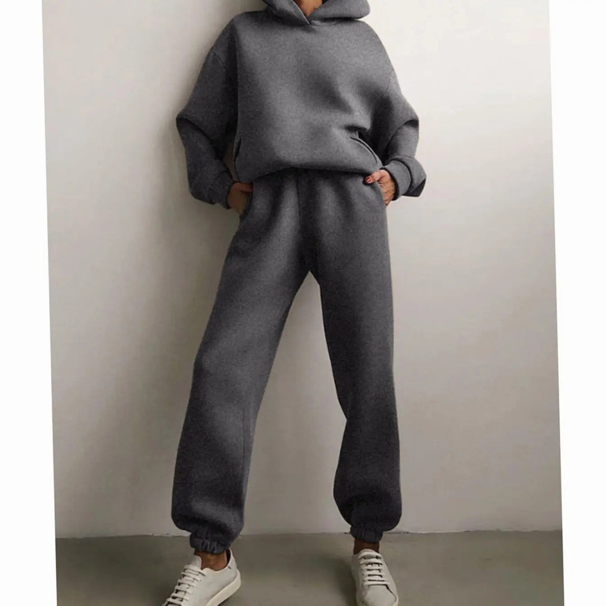 Conjunto de dos piezas extragrande para mujer con sudadera con capucha y pantalón jogger de cintura alta