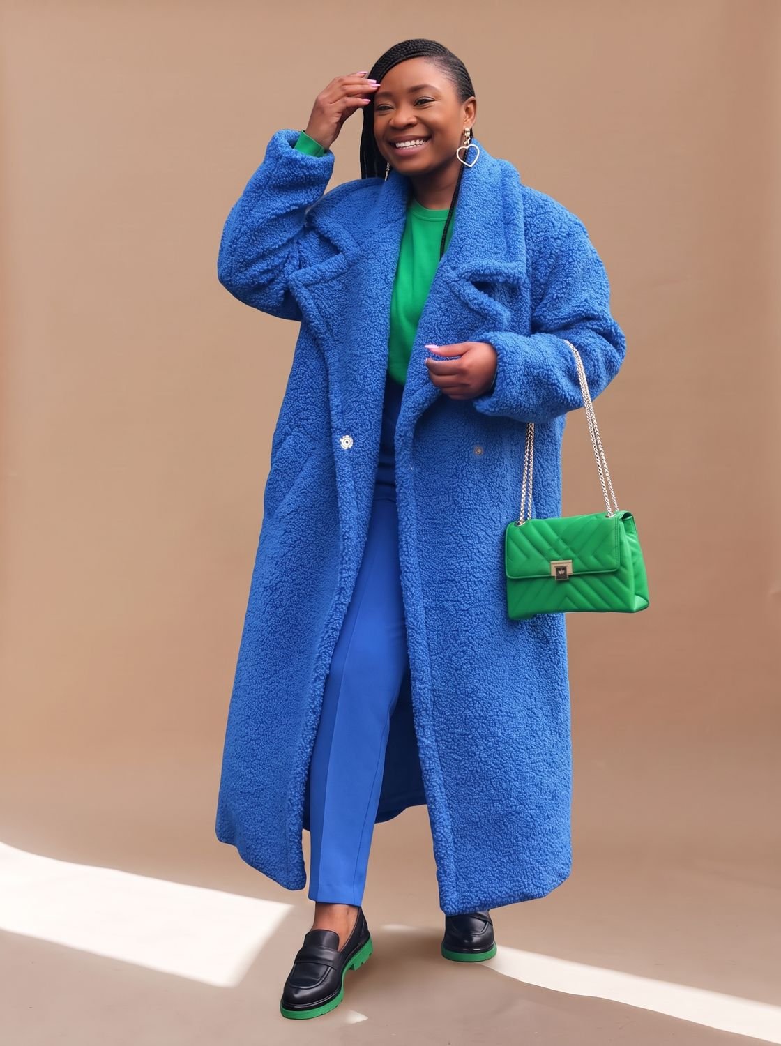 Emily | Abrigo largo de invierno de piel sintética de peluche extragrande para mujer