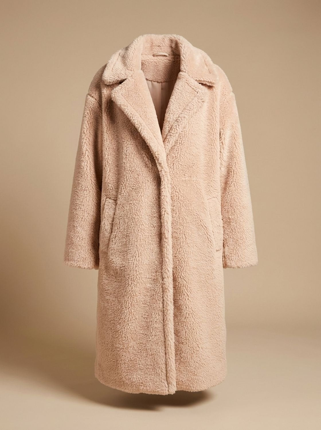 Emily | Abrigo largo de invierno de piel sintética de peluche extragrande para mujer