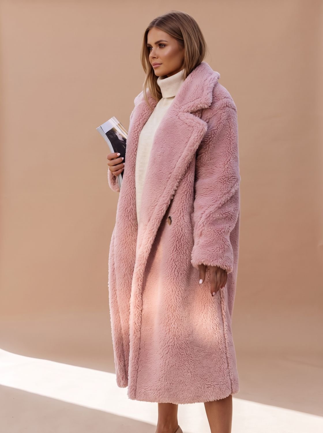 Emily | Abrigo largo de invierno de piel sintética de peluche extragrande para mujer