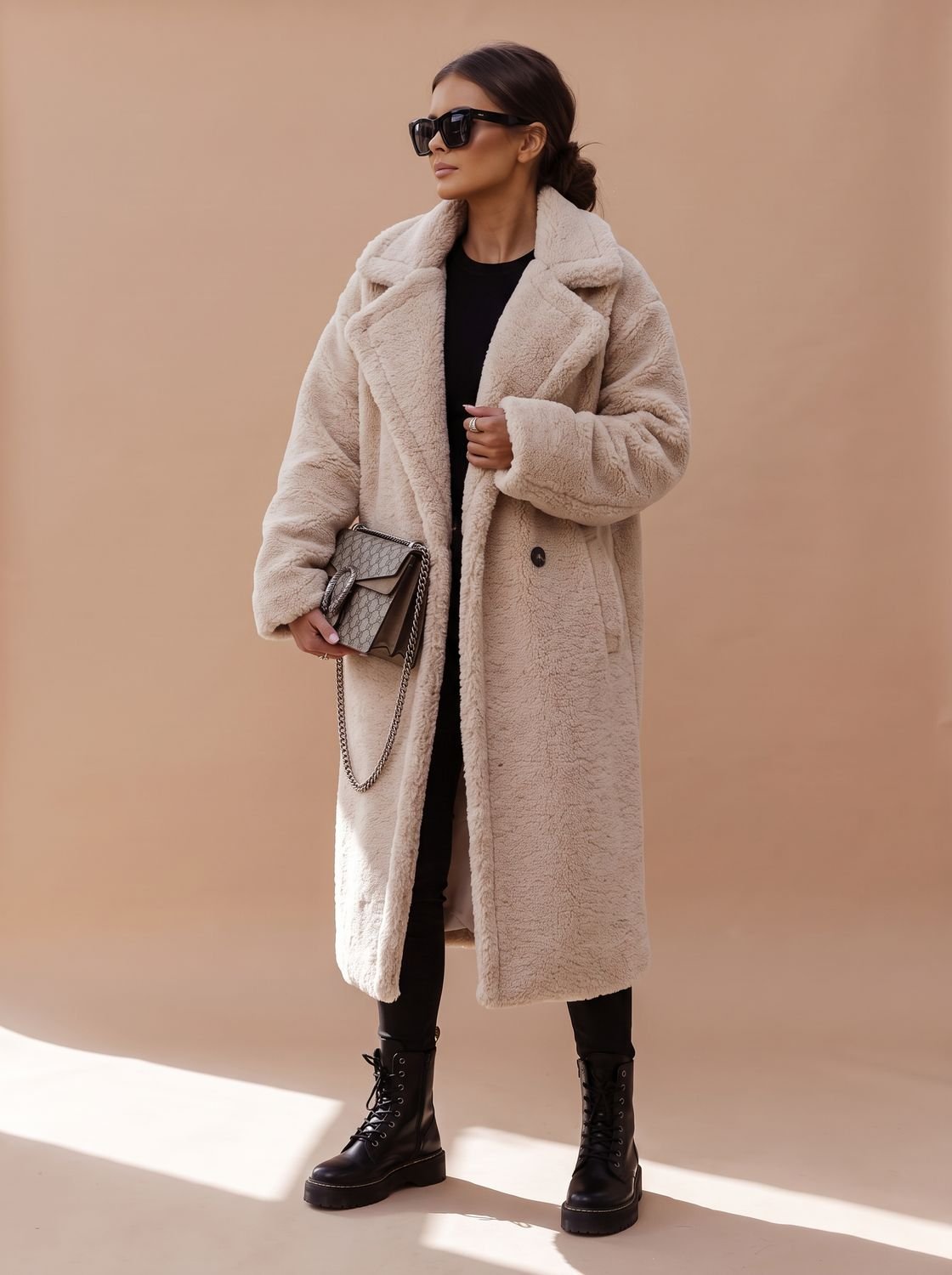 Emily | Abrigo largo de invierno de piel sintética de peluche extragrande para mujer