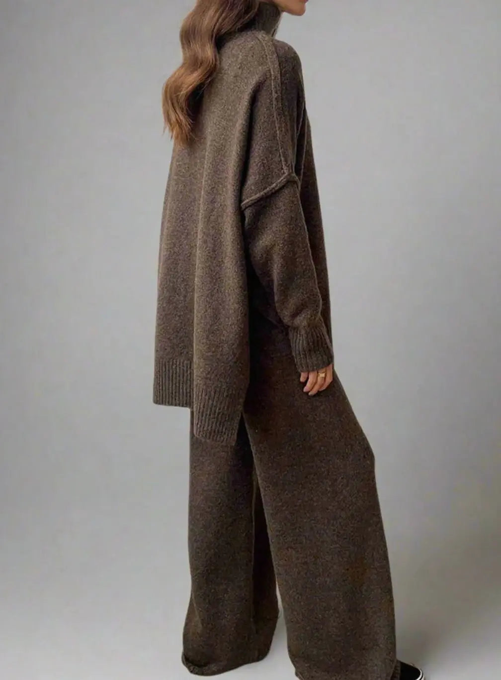 Conjunto de punto extragrande para estar en casa, cuello alto y pantalón de pierna ancha