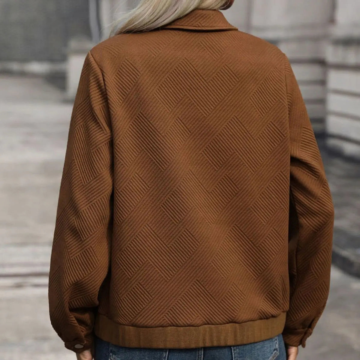 Chaqueta de manga larga texturizada con cremallera para mujer y bolsillos en el pecho
