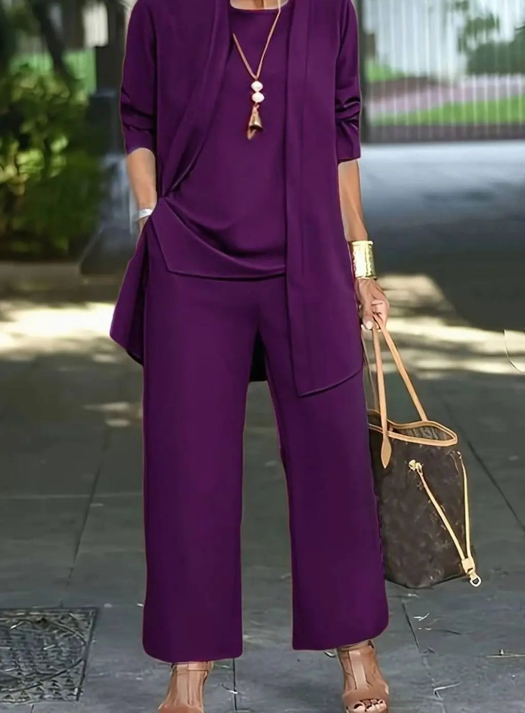 Conjunto de tres piezas para mujer con pantalón de pierna ancha y corte relajado