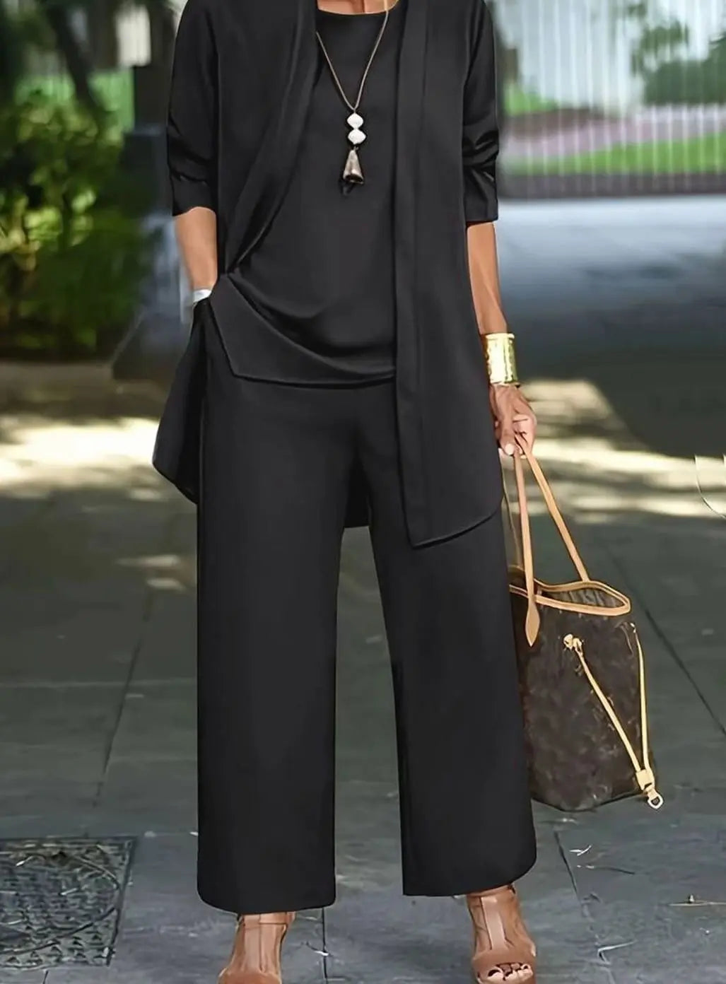 Conjunto de tres piezas para mujer con pantalón de pierna ancha y corte relajado