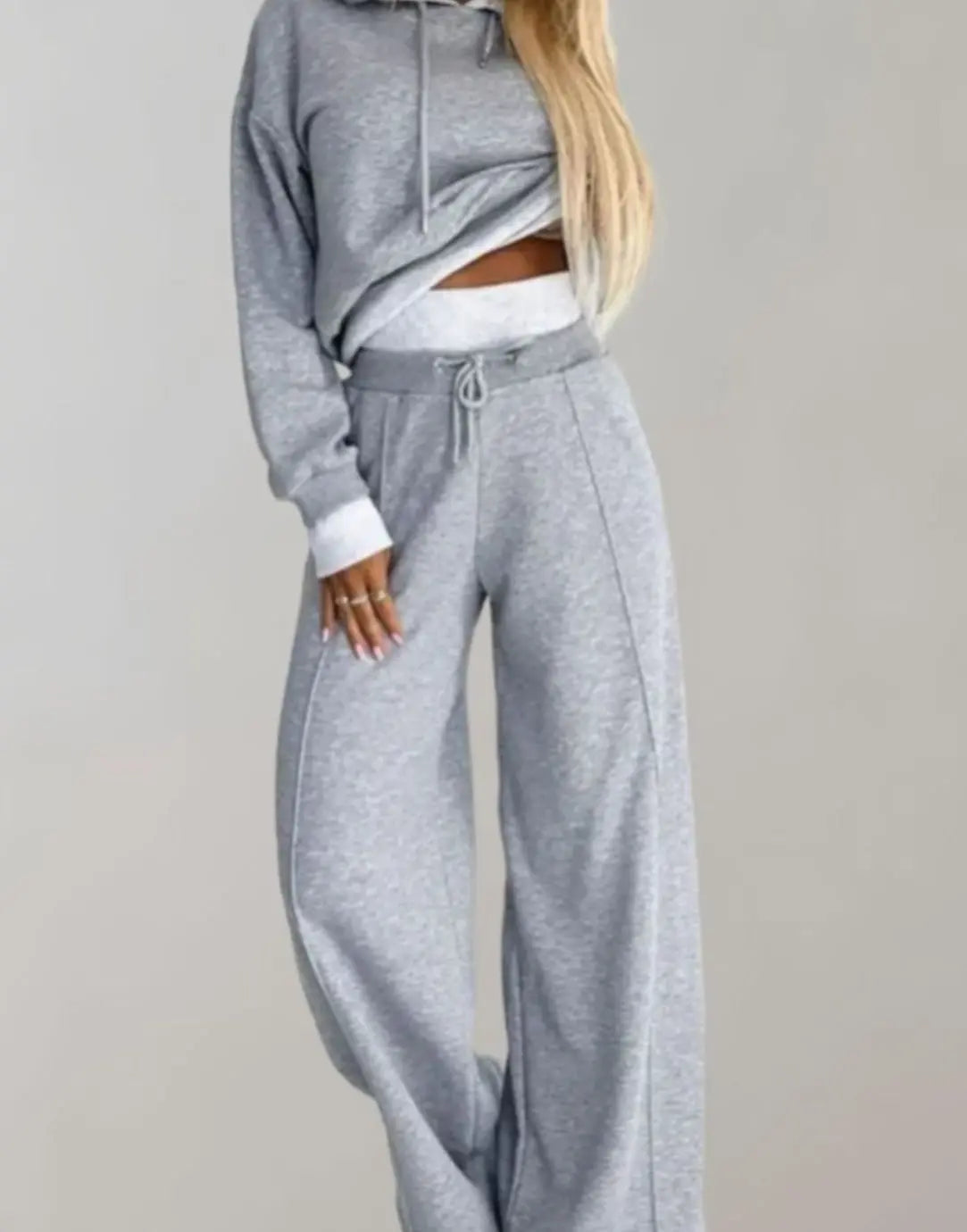 Conjunto deportivo para mujer, con pantalón de pernera ancha con cordón y sudadera corta con capucha