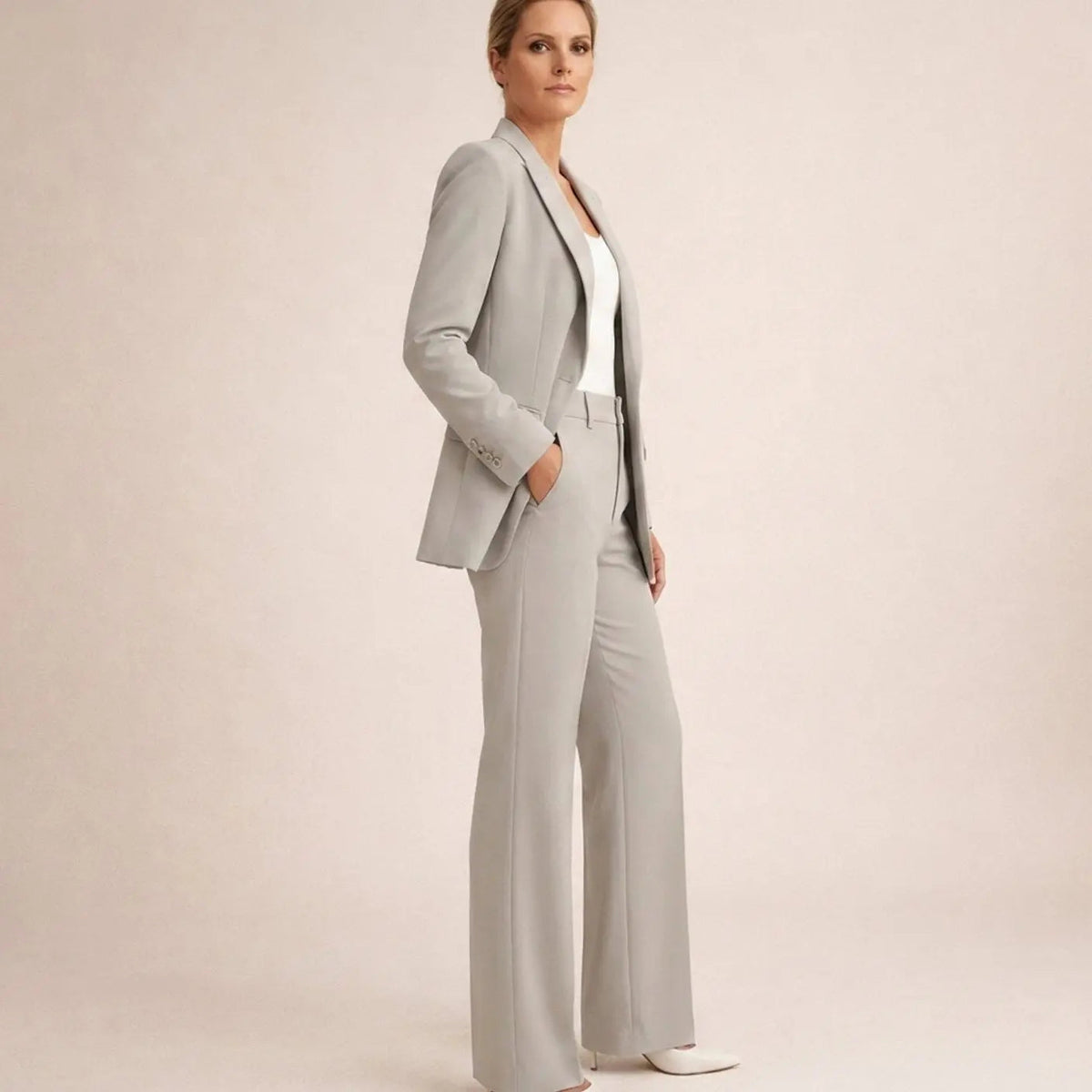 Conjunto de traje para mujer, con blazer entallada y pantalón de pernera ancha