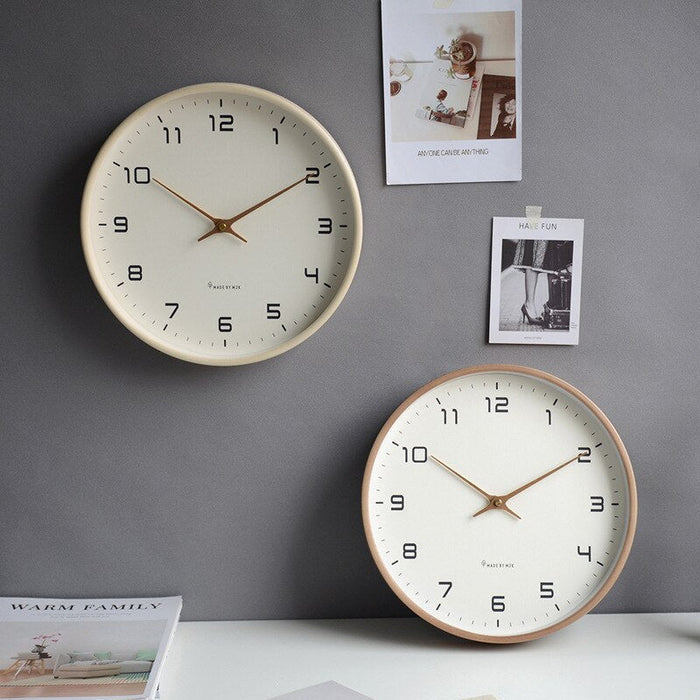 Reloj de pared cuadrado nórdico de madera maciza y silencioso